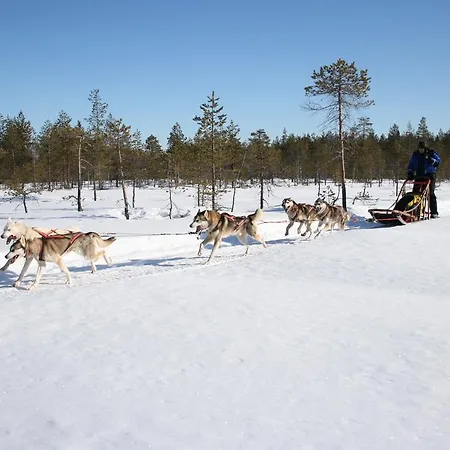 Loma-vietonen Holiday Village Dom wakacyjny