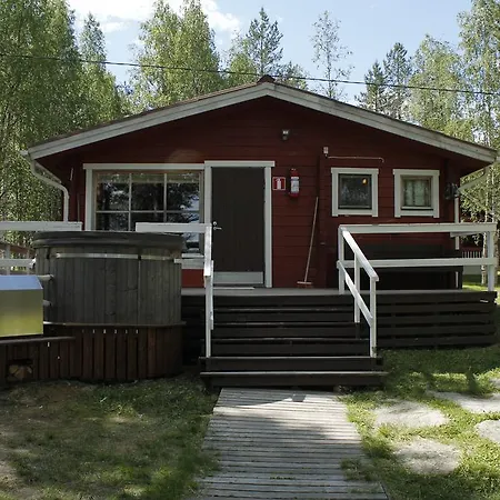 Loma-vietonen Holiday Village * Meltosjarvi
