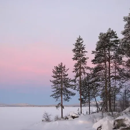 Loma-vietonen Holiday Village Meltosjarvi