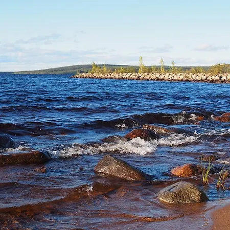 Loma-vietonen Holiday Village Holiday home Meltosjarvi