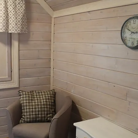 Holiday home Loma-vietonen Holiday Village