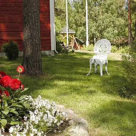 Loma-asunnot Loma-vietonen Holiday Village