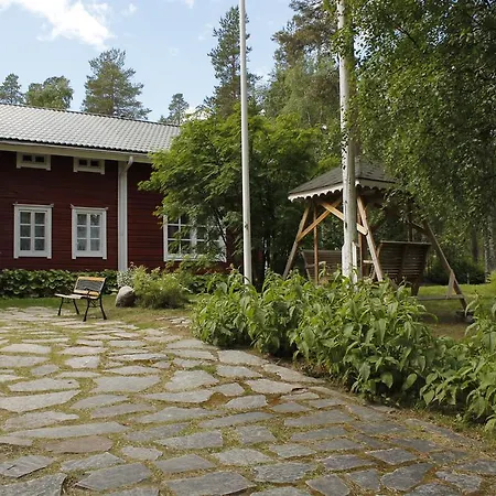 Loma-vietonen Holiday Village Meltosjärvi