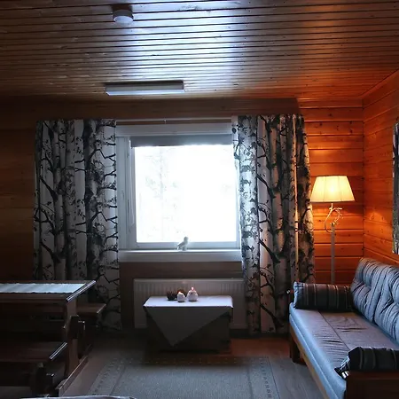 Loma-vietonen Holiday Village Loma-asunnot