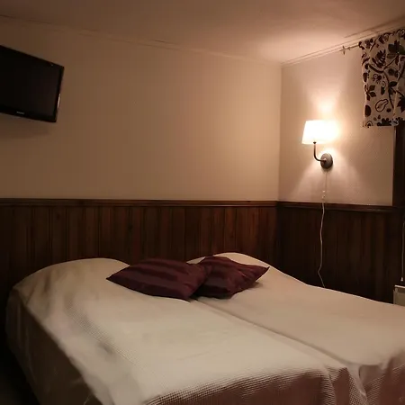 Loma-asunnot Loma-vietonen Holiday Village *