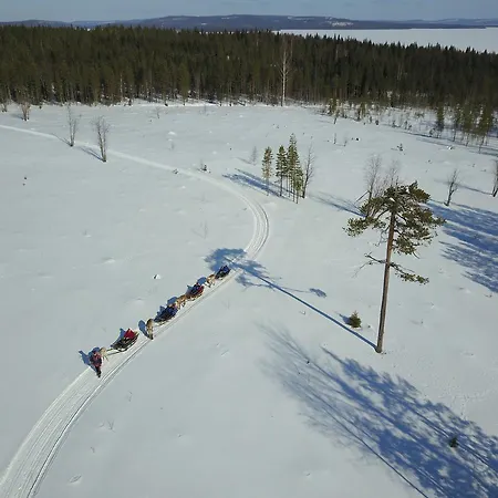 Loma-asunnot Loma-vietonen Holiday Village *